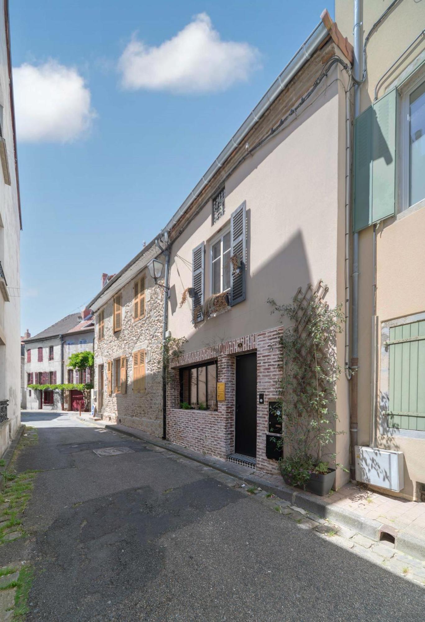 Grande Maison Cusset - Maison De Ville - 3 Chambres Eksteriør bilde